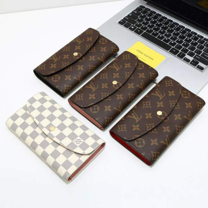 Picture of Louis Vuitton Wallets _SKUfw220371897fw